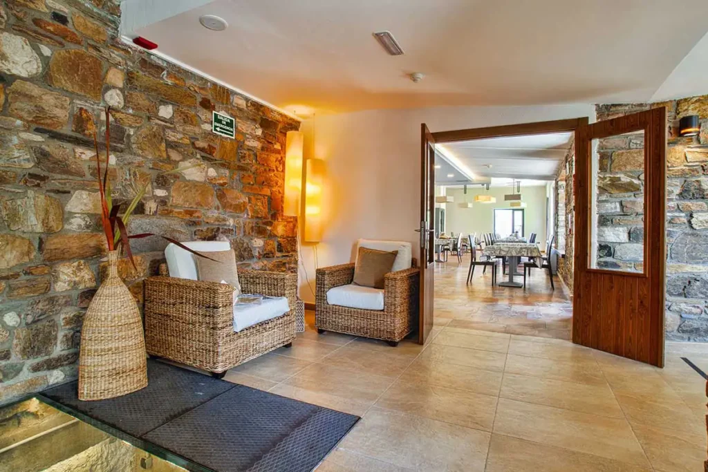 Molino de Losacio entrada hall 1